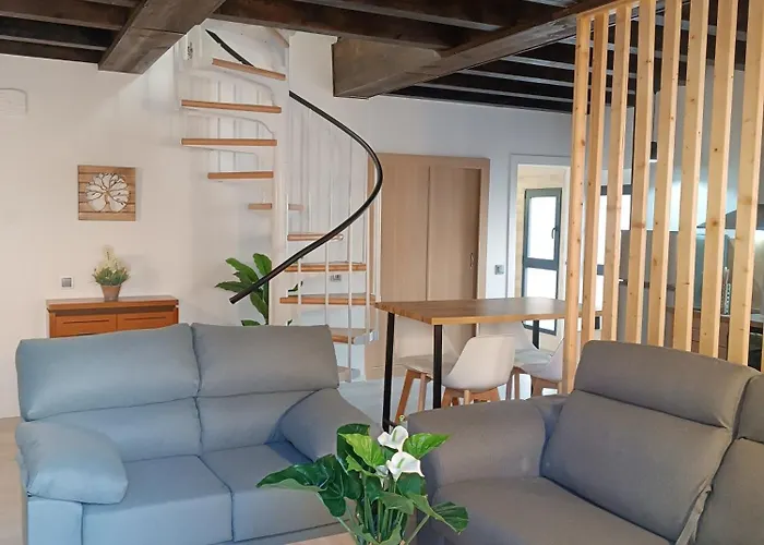 Turisticos Puerta Del Mariscal 1-1 *